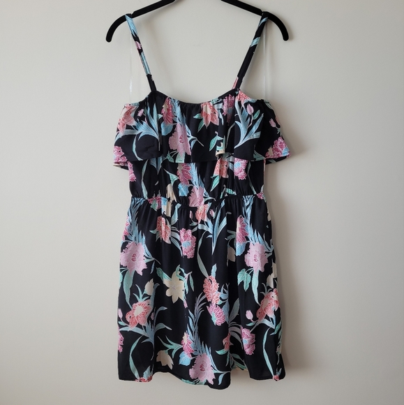 NWT Others Follow Go Barefoot Ruffle Peep Back Floral Dress - Picture 15 of 16
